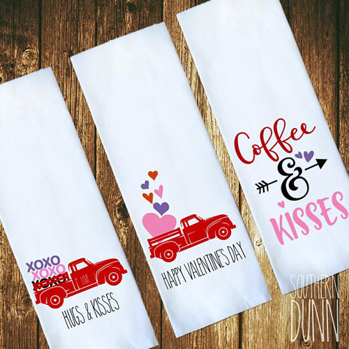 Kristen Miller & John Schils Wedding Registry 2018 holiday towels