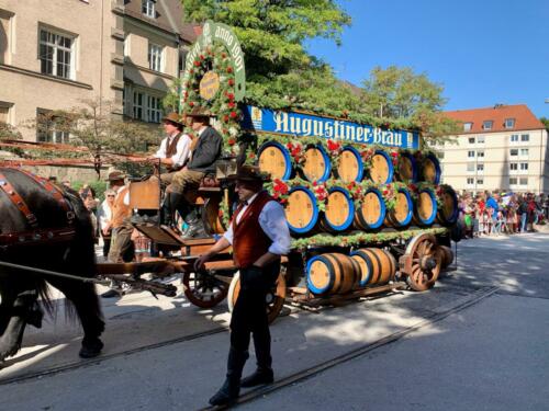 Kristen & John Schils - Munich, Germany - Oktoberfest